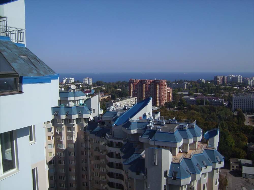 Pleasure Apartment Near Center Of Odessa Extérieur photo