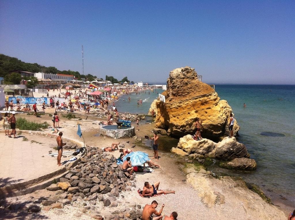 Pleasure Apartment Near Center Of Odessa Extérieur photo